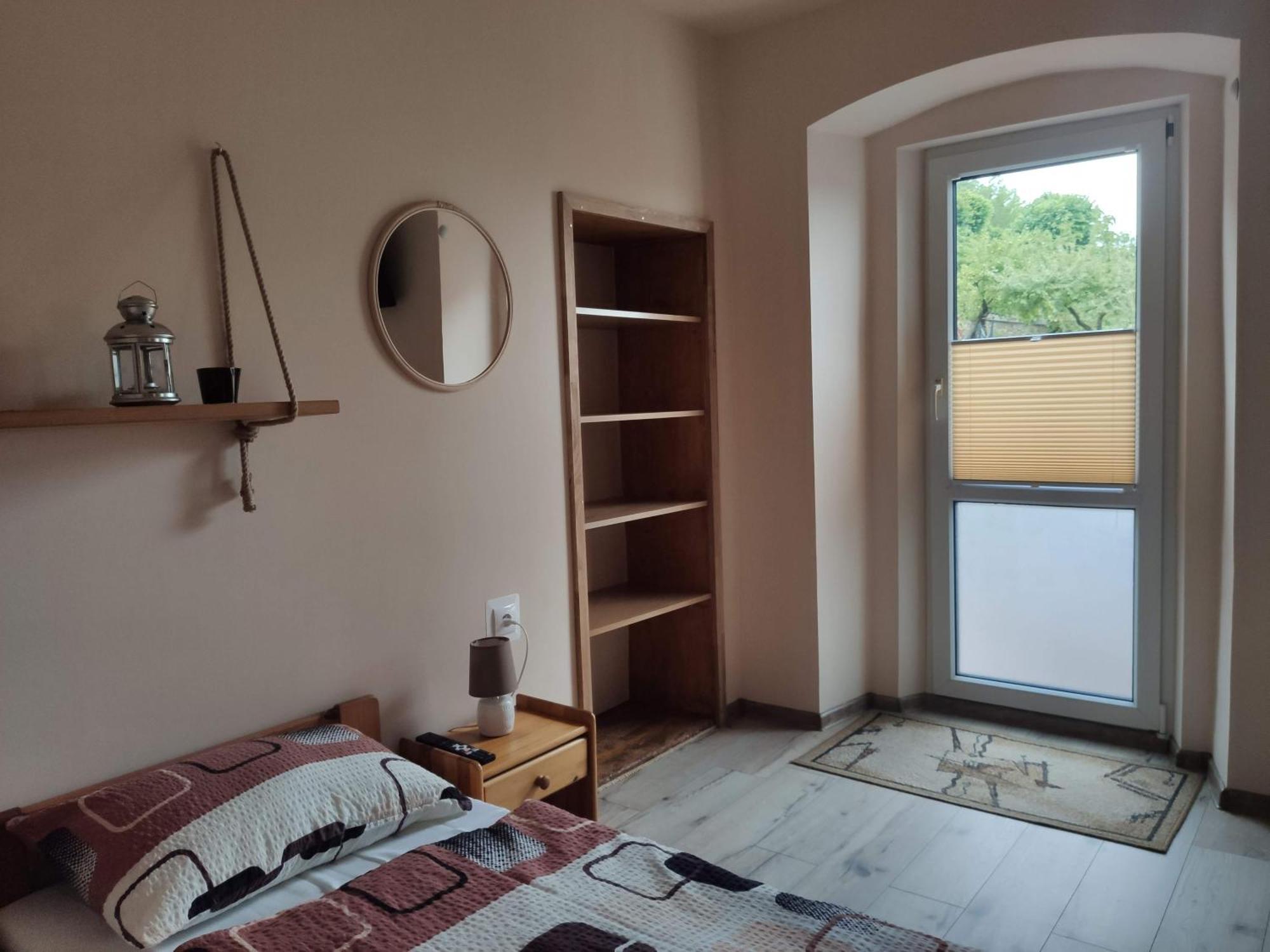 Apartamenty I Pokoje Goscinne "Wacus" Srebrna Góra المظهر الخارجي الصورة